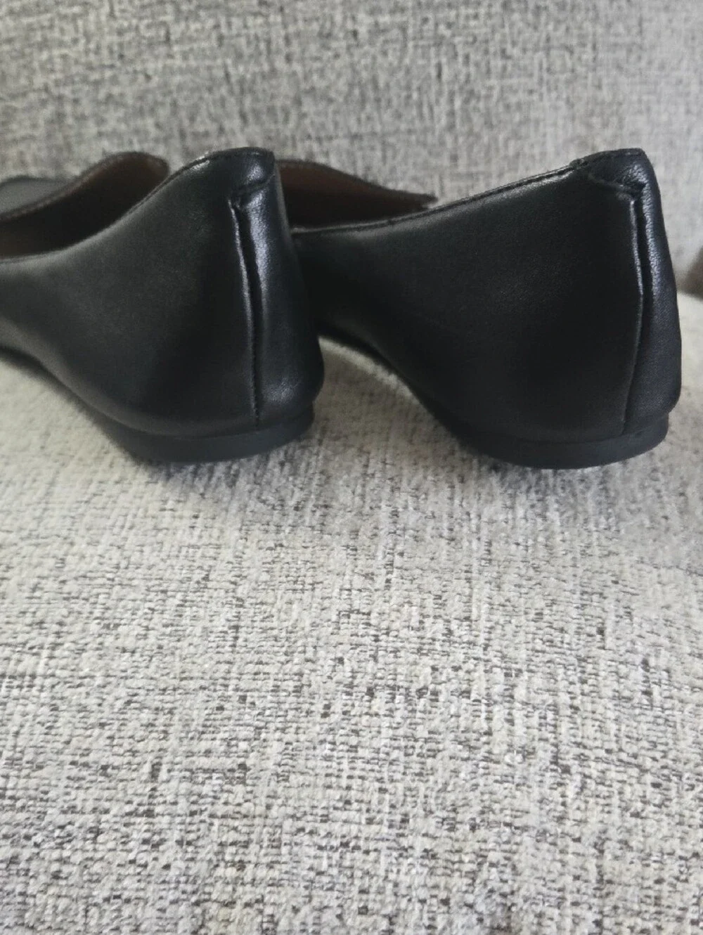 Steve Madden Black Pointed Leather Loafers